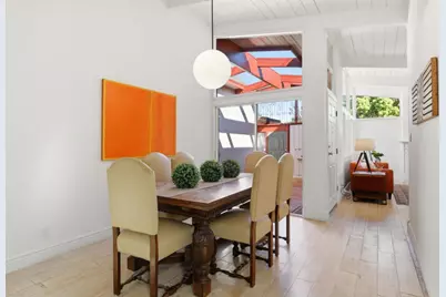 666 Ashbourne Dr, Sunnyvale, CA 94087 - Photo 18