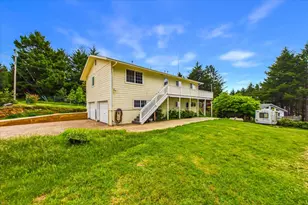 520 Redwood Rd, Whitethorn, CA 95589 - Photo 54