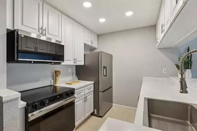 1706 Bevin Brook Dr, San Jose, CA 95112 - Photo 8