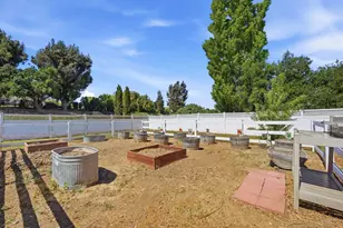 370 Union Heights, Hollister, CA 95023 - Photo 36