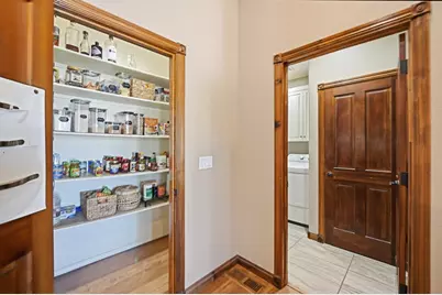 370 Union Hts, Hollister, CA 95023 - Photo 8