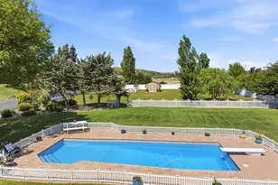 370 Union Heights, Hollister, CA 95023 - Photo 26