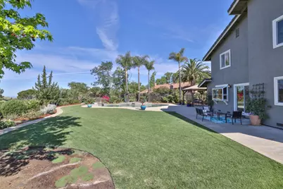 3047 High Meadow Ln, San Jose, CA 95135 - Photo 28