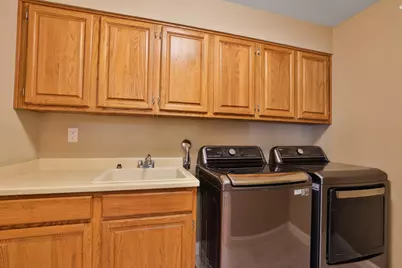 3047 High Meadow Ln, San Jose, CA 95135 - Photo 26