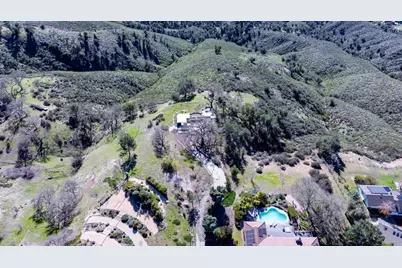 34994 Sky Ranch Rd, Carmel Valley, CA 93924 - Photo 30