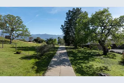 34994 Sky Ranch Rd, Carmel Valley, CA 93924 - Photo 4