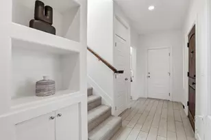 933 Felicidad Ct, San Jose, CA 95117 - Photo 20