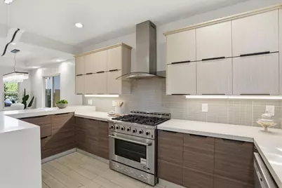 933 Felicidad Ct, San Jose, CA 95117 - Photo 10