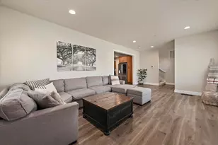 120 Campoli Dr, Morgan Hill, CA 95037 - Photo 22