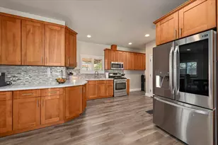 120 Campoli Dr, Morgan Hill, CA 95037 - Photo 10