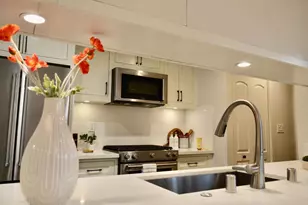 21072 Red Fir Ct, Cupertino, CA 95014 - Photo 6