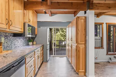 18081 Redwood Dr, Los Gatos, CA 95033 - Photo 18