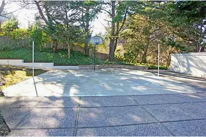 20 Silk Tree Pl, Hillsborough, CA 94010 - Photo 8