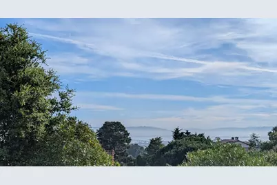 20 Silk Tree Pl, Hillsborough, CA 94010 - Photo 2