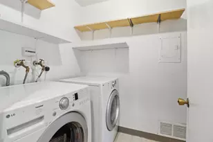 395 Fanyon St, Milpitas, CA 95035 - Photo 38