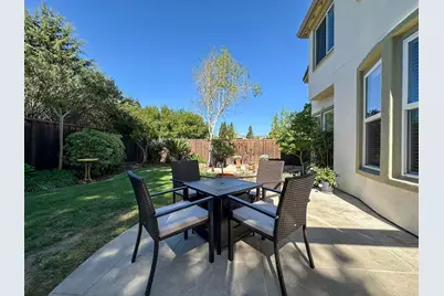 17629 Bentley Dr, Morgan Hill, CA 95037 - Photo 38