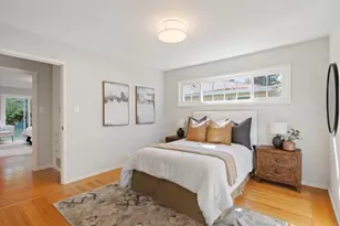 1527 Laurel Pl, Menlo Park, CA 94025 - Photo 16