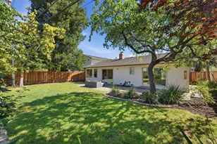 7577 Bollinger Rd, Cupertino, CA 95014 - Photo 44