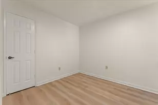 402 Winchester Dr, Watsonville, CA 95076 - Photo 10