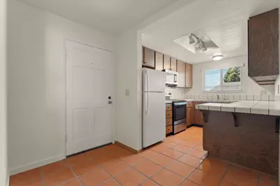 402 Winchester Dr, Watsonville, CA 95076 - Photo 6