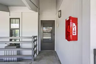 158 Kern St 10, Salinas, CA 93905 - Photo 4