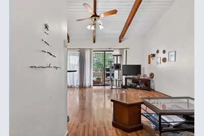 158 Kern St 10, Salinas, CA 93905 - Photo 2