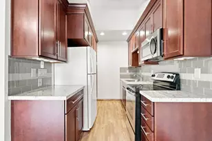 158 Kern St 10, Salinas, CA 93905 - Photo 10