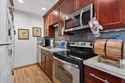 158 Kern St 10, Salinas, CA 93905 - Photo 8