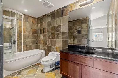 15 Boroughwood Pl, Hillsborough, CA 94010 - Photo 52