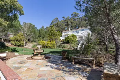 15 Boroughwood Pl, Hillsborough, CA 94010 - Photo 114