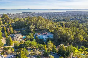 15 Boroughwood Pl, Hillsborough, CA 94010 - Photo 120