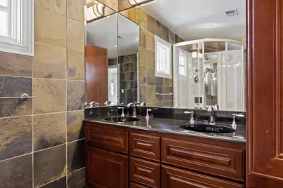 15 Boroughwood Pl, Hillsborough, CA 94010 - Photo 50