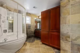 15 Boroughwood Pl, Hillsborough, CA 94010 - Photo 48