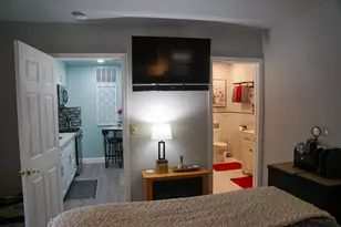 1524 Jasmine St B, San Mateo, CA 94402 - Photo 4