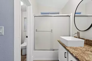 661 Del Mar Dr, Hollister, CA 95023 - Photo 20