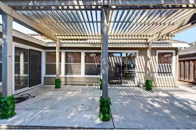 661 Del Mar Dr, Hollister, CA 95023 - Photo 32