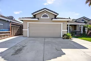 661 Del Mar Dr, Hollister, CA 95023 - Photo 4