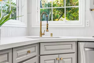 1466 Alvarado Ave, Burlingame, CA 94010 - Photo 20