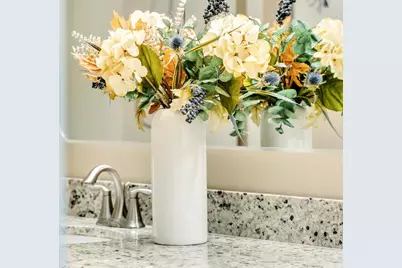 1391 Lee Pl, San Jose, CA 95131 - Photo 20