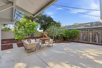 681 Coakley Dr, San Jose, CA 95117 - Photo 44