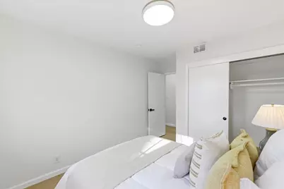 681 Coakley Dr, San Jose, CA 95117 - Photo 24