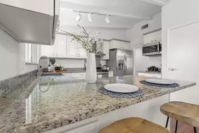 710 Lakechime Dr, Sunnyvale, CA 94089 - Photo 12