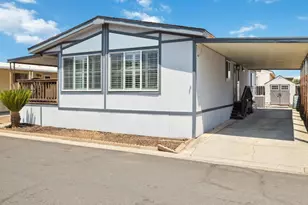 500 W 10th St 79, Gilroy, CA 95020 - Photo 36