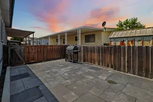 500 W 10th St 79, Gilroy, CA 95020 - Photo 52