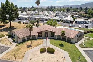 500 W 10th St 79, Gilroy, CA 95020 - Photo 46