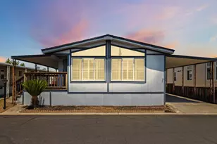 500 W 10th St 79, Gilroy, CA 95020 - Photo 56