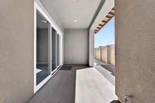 2080 White Oak Dr, Hollister, CA 95023 - Photo 20