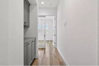 2080 White Oak Dr, Hollister, CA 95023 - Photo 12