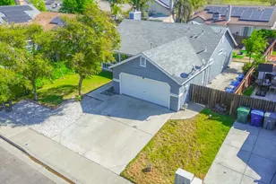 648 Pismo Way, Los Banos, CA 93635 - Photo 58