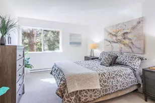 381 Half Moon Ln 209, Daly City, CA 94015 - Photo 22